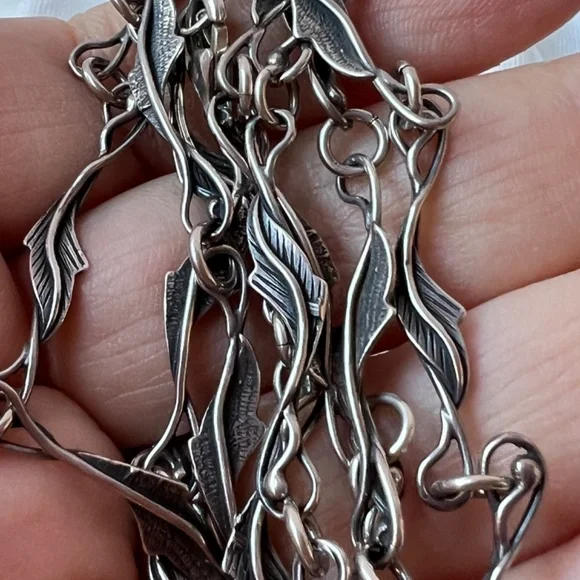 ANTIQUE VINTAGE LONG 925 STERLING SILVER NECKLACE CHAIN LEAVES DESIGN ORNATE